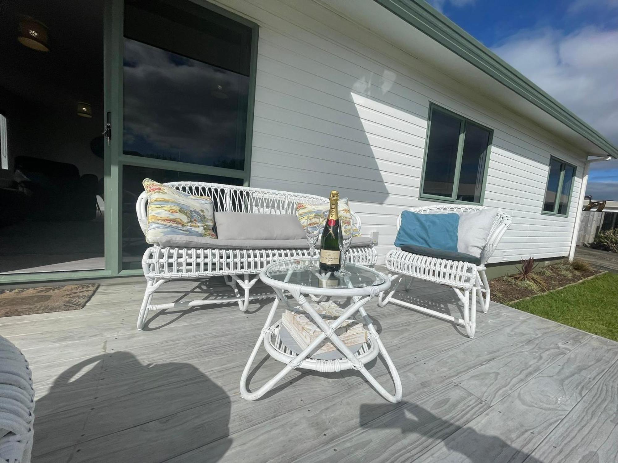 Make Memories At Cook Drive Villa Whitianga Exterior photo